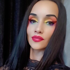 BellaHarper92 avatar