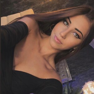 ChantalBlair avatar