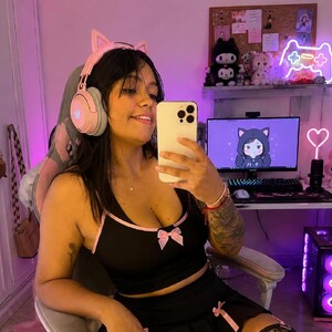 Charlotteee avatar