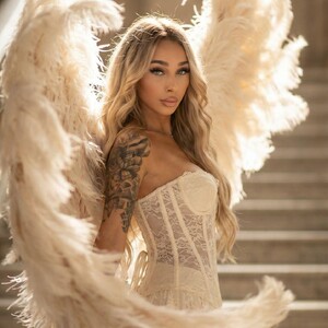 ChristynaRos avatar