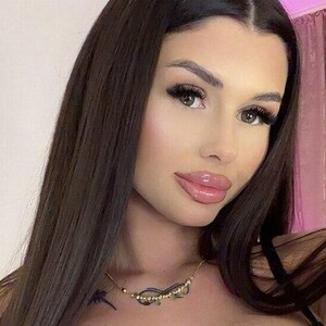 EmilyHudsson avatar