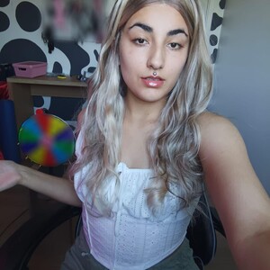 Hi_elora avatar