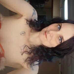 Hotmodel1984 avatar