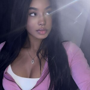 Juicy_Mia avatar