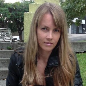 KinkyMarisol avatar