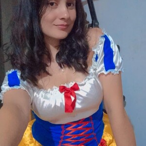 Lara_06 avatar