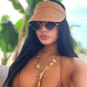 LeyaGoddess avatar
