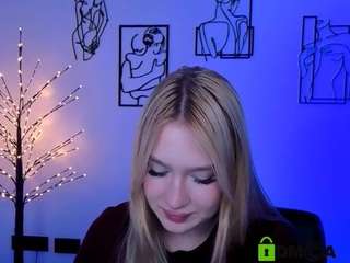 playful-sophie avatar