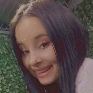 AdelineRosa avatar
