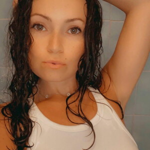 BelllaRina avatar